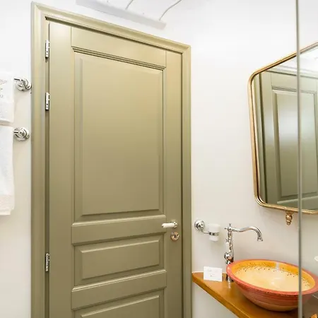 Il Vecchio Cortile Rhodes City